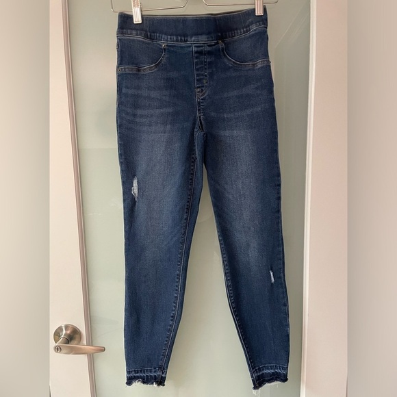 Spanx Distressed Ankle Skinny Jeans, Medium Wash - Picture 4 of 12